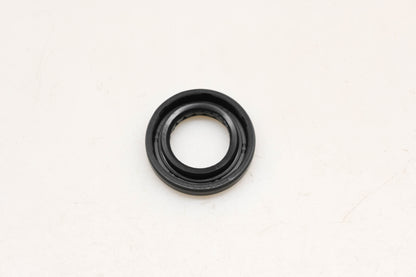 New OEM Yamaha 93102-19804-00 Oil Seal Qty 1 NOS