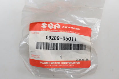 New OEM Suzuki 09289-05011 Oil Seal NOS