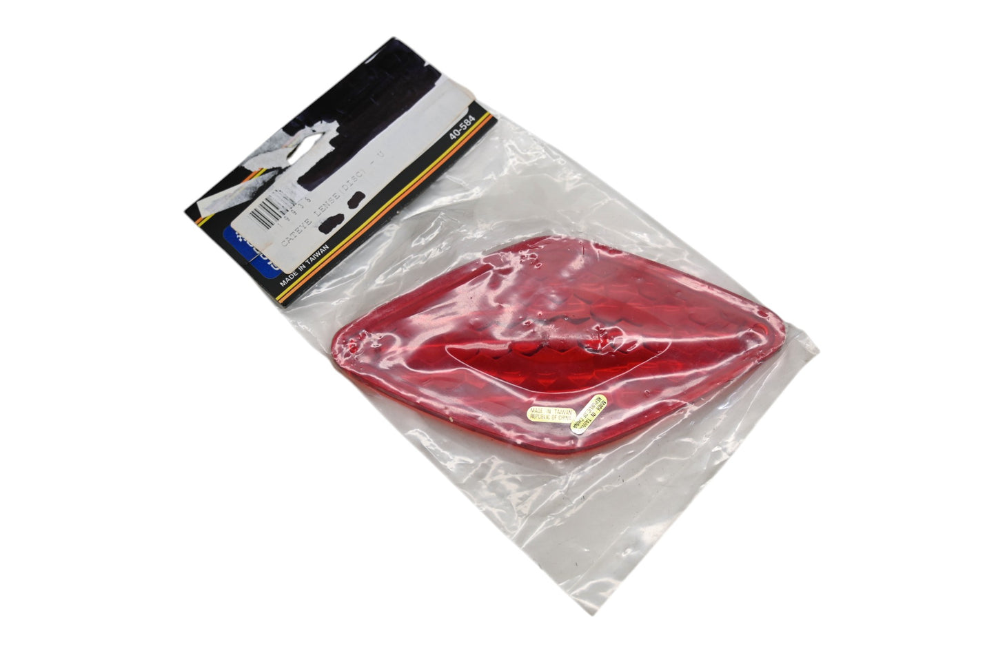 Custom Chrome 19938, 40-584 Red Cat Eye Lens Qty 1 NOS