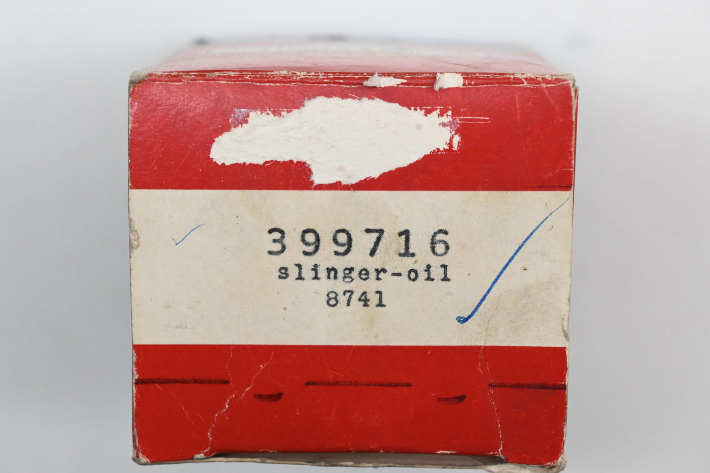 New OEM Briggs & Stratton 399716 Oil Slinger Qty 1 NOS