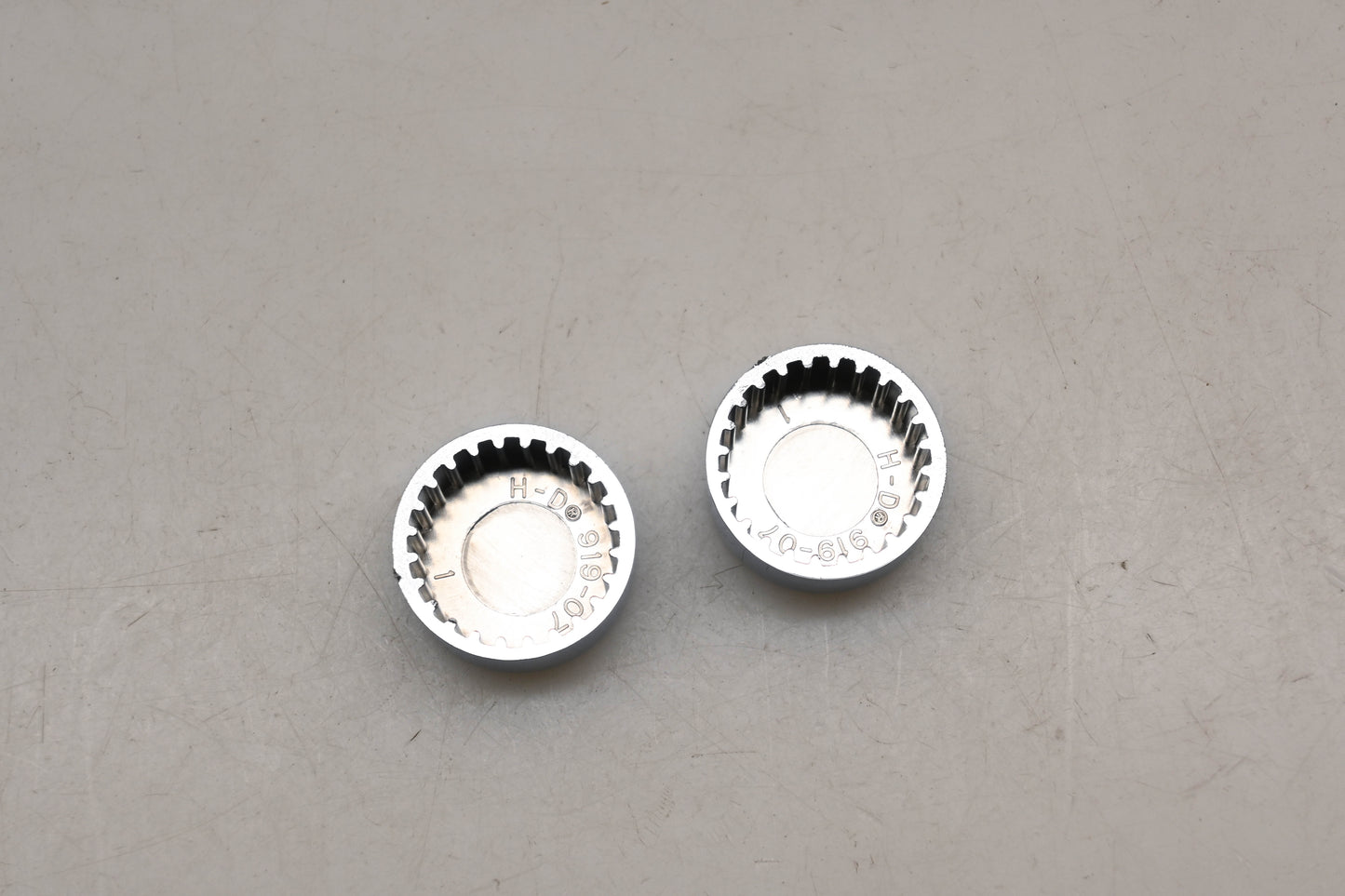 New OEM Harley-Davidson 94914-07 Classic Chrome Caps Qty 2 NOS