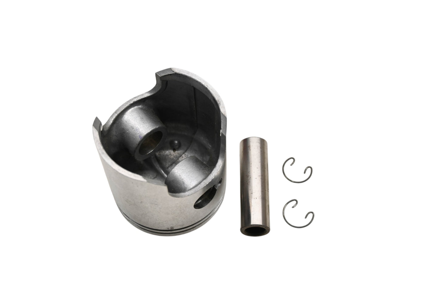 Rocky 05-6539 Incomplete Piston Kit w/ pin, Size S-3 Suzuki TC TS 250 Qty 1 NOS