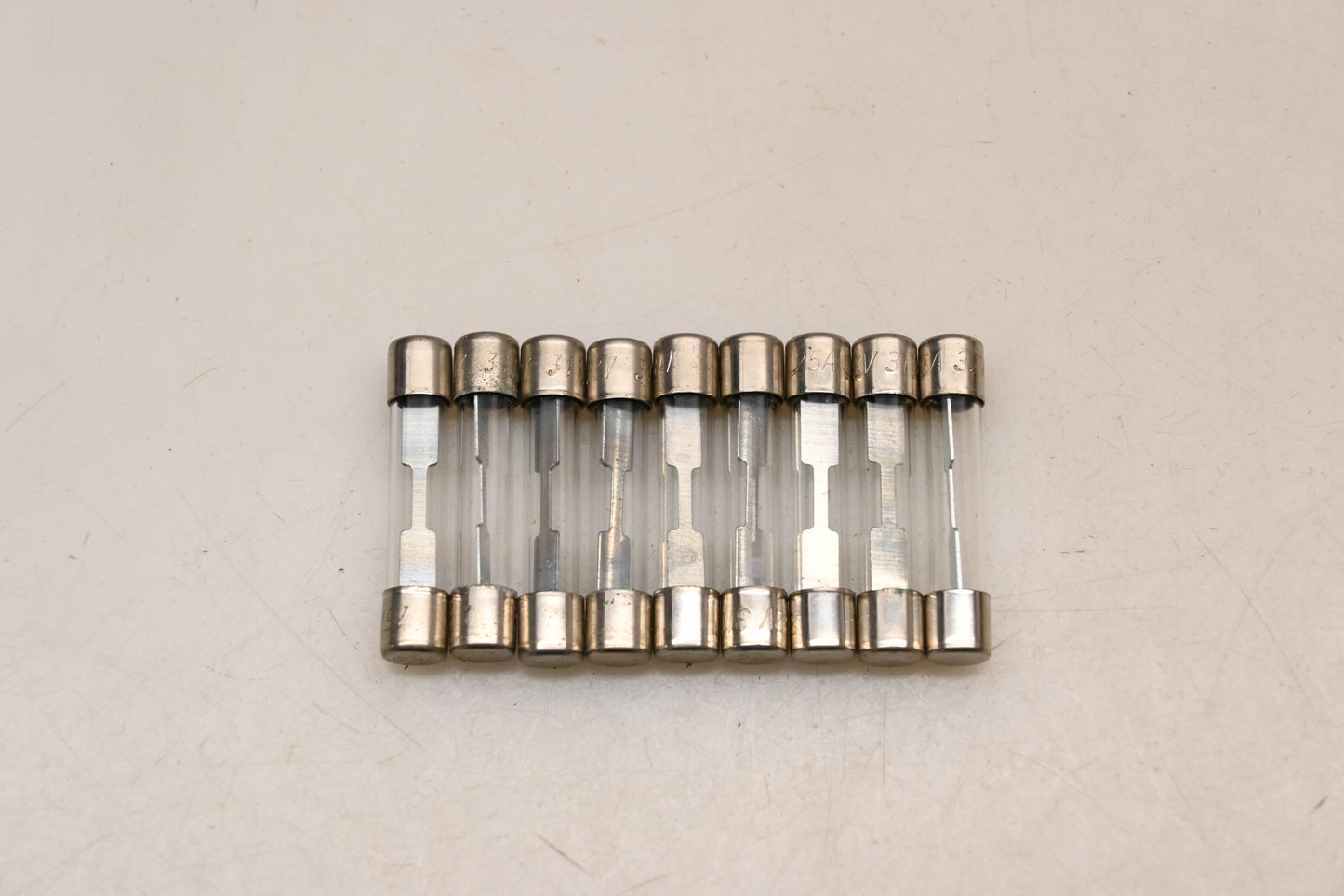 Car Quest AGC25 25 Amp Fuses Qty 9 NOS