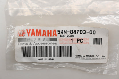 New OEM Yamaha 5KM-84703-00-00 Bracket Qty 1 NOS