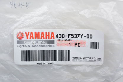 New OEM Yamaha 43D-F537Y-00-00 Dust Seal Qty 1 NOS