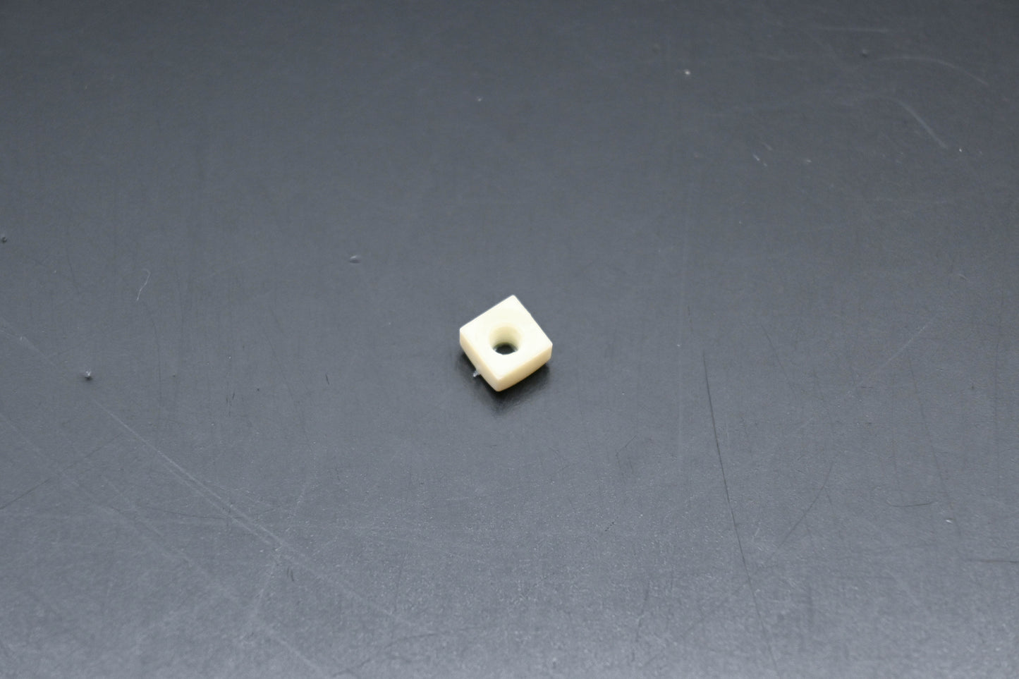 New OEM Yamaha 1L9-84334-60-00 Adjusting Nut Qty 1 NOS