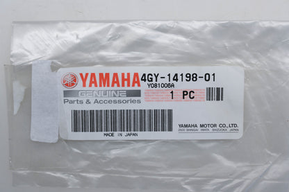 New OEM Yamaha 4GY-14198-01-00 Gasket Qty 1 NOS