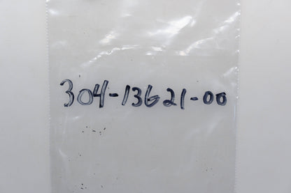 New OEM Yamaha 304-13621-00-00 Valve Seat Gaskets Qty 2 NOS