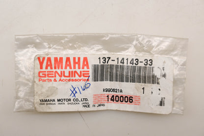 New OEM Yamaha 137-14143-33-00 Main Jet #165 Qty 1 NOS