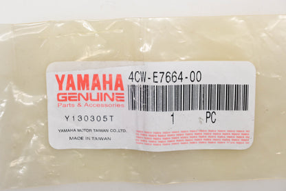New OEM Yamaha 4CW-E7664-00-00 Guide Pin Qty 1 NOS