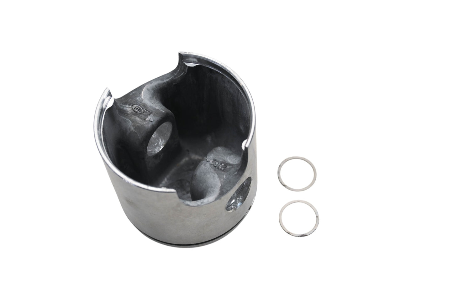 Wiseco 2146PS, 2374PS, 121398 Piston Kit 440 L.C. Qty 1 NOS