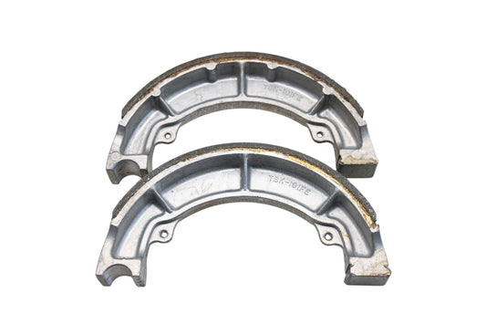 Vesrah VB-413 Brake Shoes Qty 2 NOS