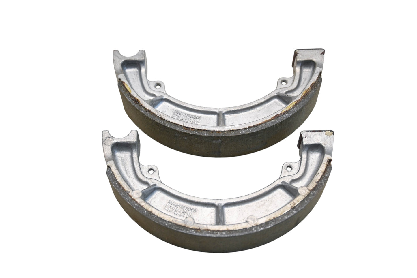 Vesrah VB-413 Brake Shoes Qty 2 NOS