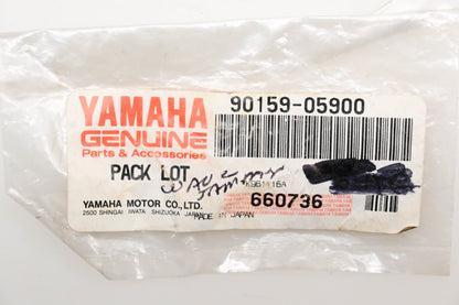 New OEM Yamaha 90159-05900-00 Screws & Washers Qty 3 NOS