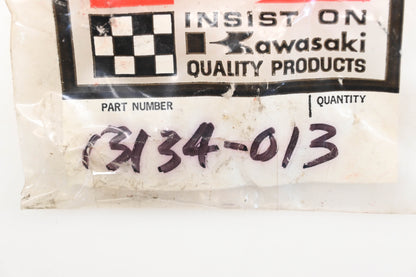 New OEM Kawasaki 13134-013 Drive Shaft 4th Gear Qty 1 NOS