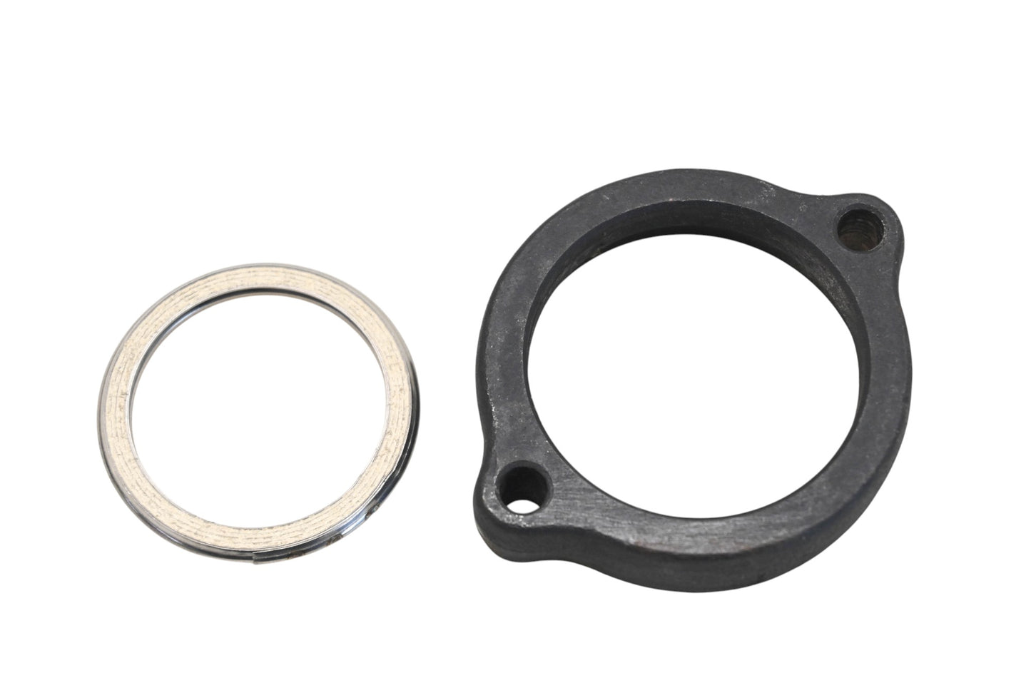 New OEM Kawasaki 18069-052-21 Black Exhaust Pipe Holder Kit Qty 1 NOS