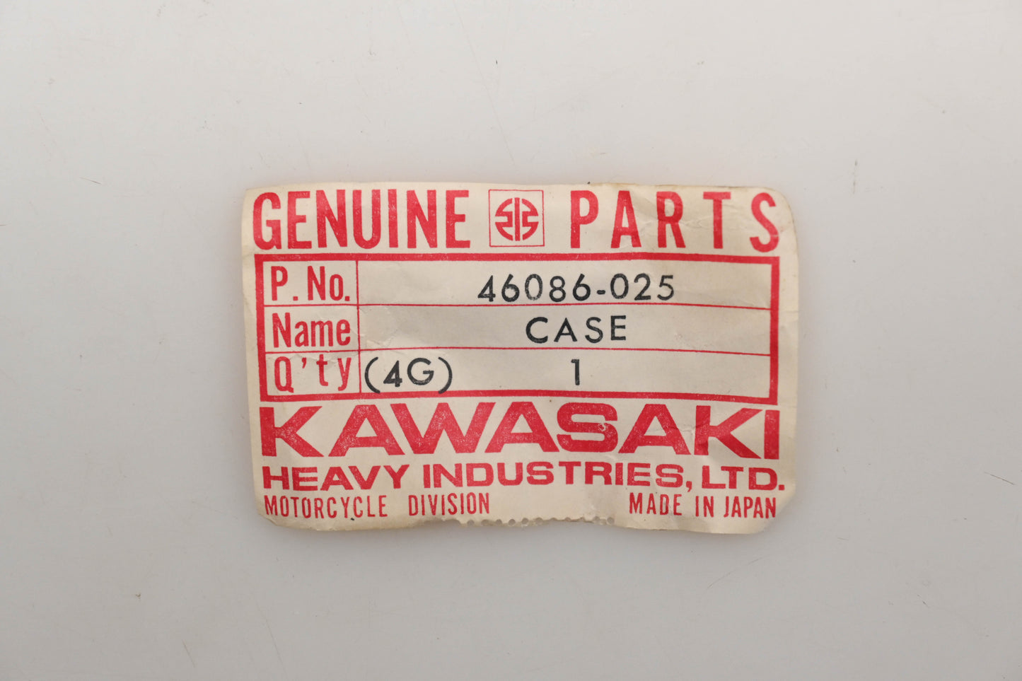 New OEM Kawasaki 46086-025 Left Hand Upper Case Qty 1 NOS