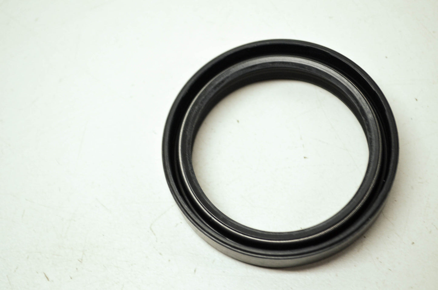 NEW OEM Triumph Fork Seal Daytona Speed Triple 885 1050 595 955i T2040424 NOS