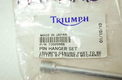 NEW OEM Triumph Pin Hanger Tiger Explorer XC Trophy 1215 T2020966 NOS