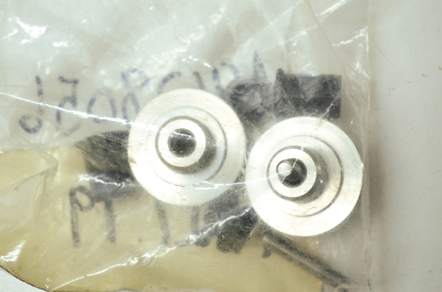 NEW OEM Triumph Handle Bar Weights Bonneville SE T100 A9638056 NOS
