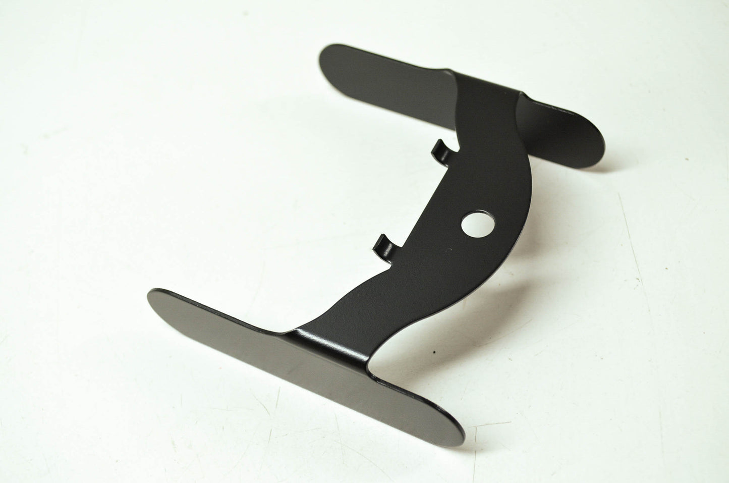 NEW OEM Triumph Reflector Bracket Thruxton 900 Scrambler Bonneville T100 T270045