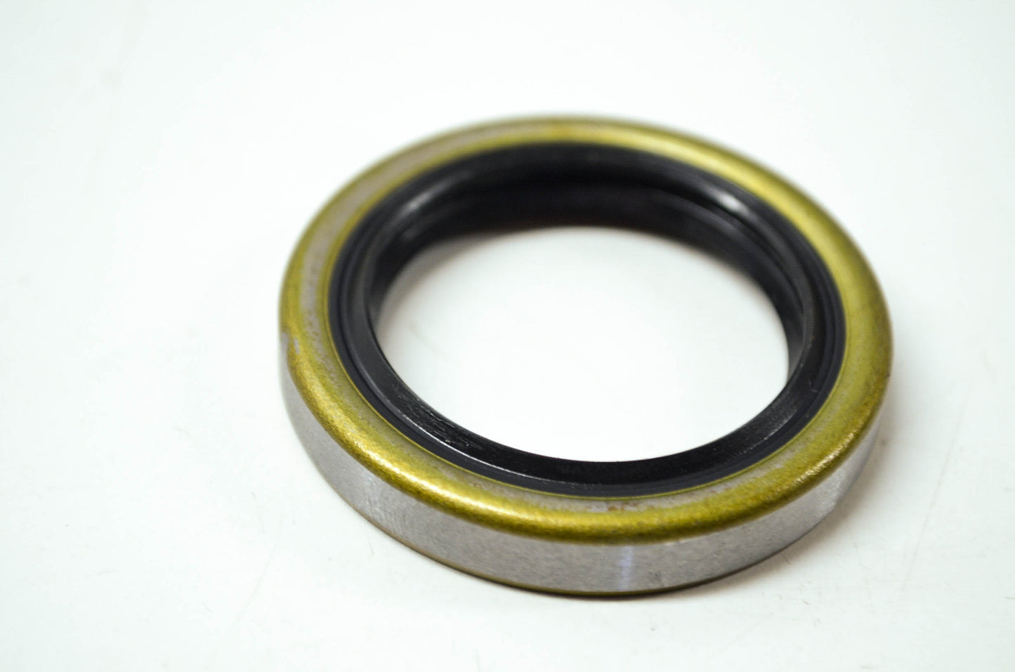 OEM KTM 760324571 Shaft Seal Ring 32x45x7 BSLNBR NOS