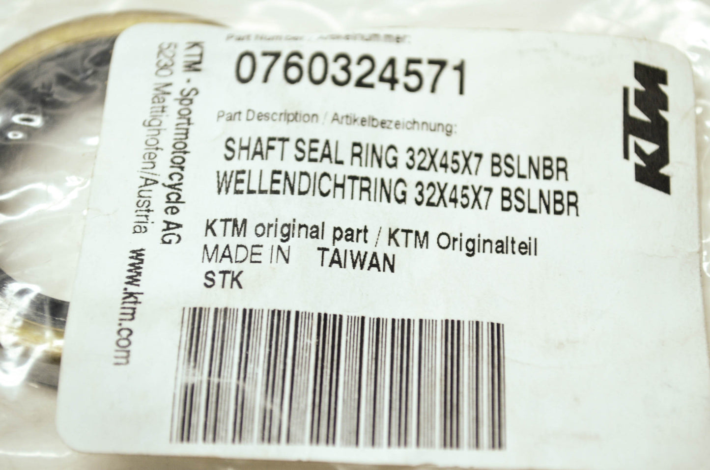 OEM KTM 760324571 Shaft Seal Ring 32x45x7 BSLNBR NOS