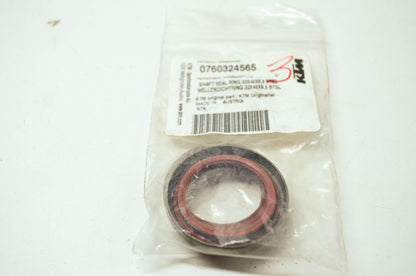 OEM KTM 760324565 Shaft Seal Ring 32x45x6,5 NOS