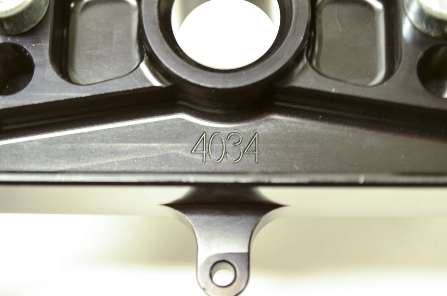 Tag Top Upper Triple Clamp 07-08 RMZ250 05-07 RMZ450