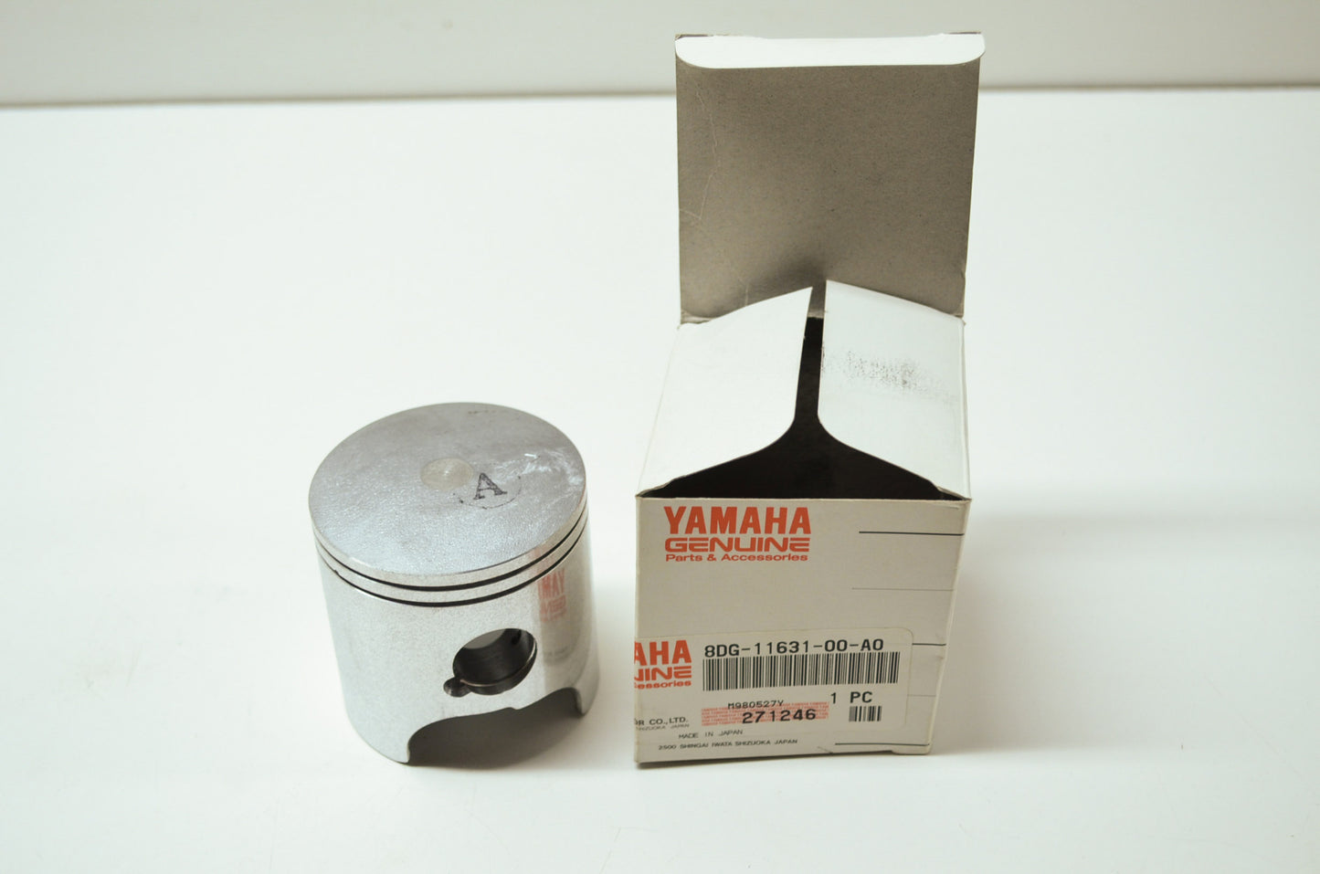 OEM Yamaha 8DG-11631-00-A0 Piston STD NOS