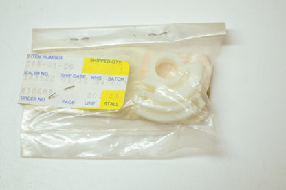 OEM Yamaha 2E9-26263-01-00 Connecting Piece NOS