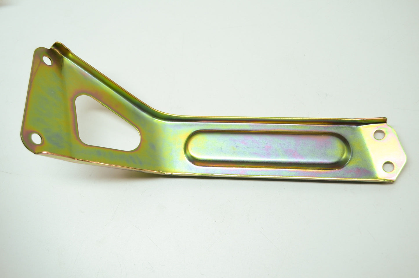 OEM Yamaha 8CR-21949-10-00 Front Bracket NOS