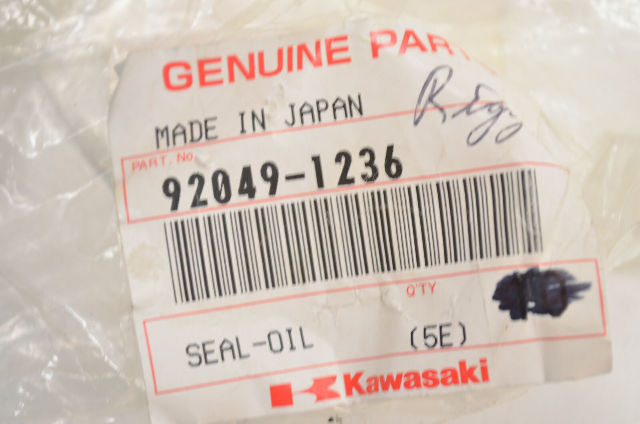 OEM Kawasaki 92049-1236 Oil Seal NOS