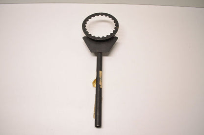 Clutch Holder Tool