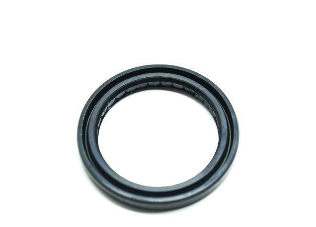 New OEM Yamaha 93106-40027-00 Oil Seal NOS