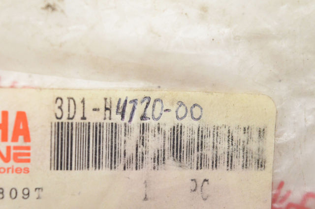 New OEM Yamaha 3D1-H472C-00-00 Tail Light Lens NOS