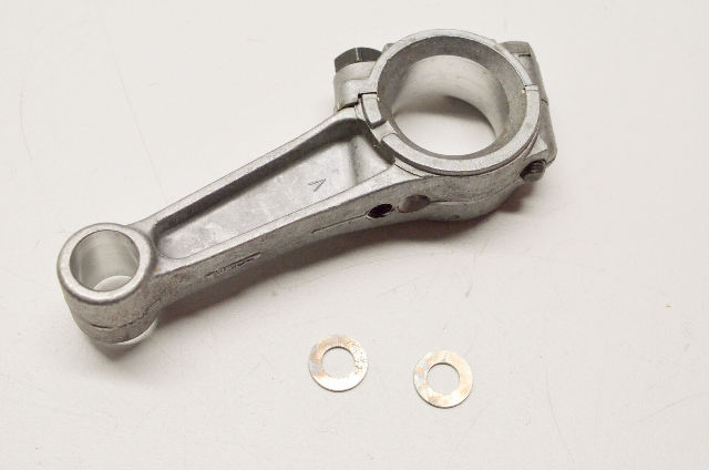 OEM Briggs & Stratton 294201 Connecting Rod NOS