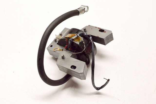 OEM Briggs & Stratton 298502 Armature Magneto NOS