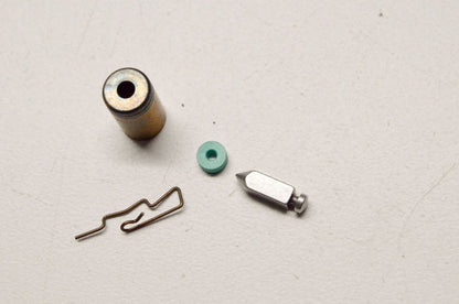 OEM Briggs & Stratton 394683 Float Valve and Seat Kit NOS