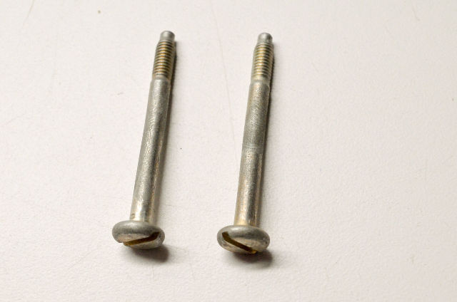OEM Briggs & Stratton 93322 Air Cleaner Screw Qty 2 NOS