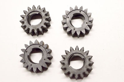 OEM Briggs & Stratton 693058 Starter Drive Gear 16T Qty 4 NOS