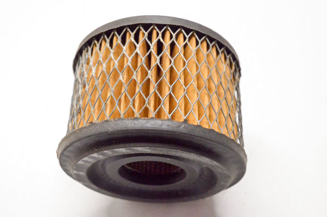 OEM Briggs & Stratton 390492 Air Cleaner Cartridge Filter NOS