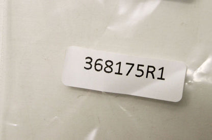 International 368175R1 Bumper NOS